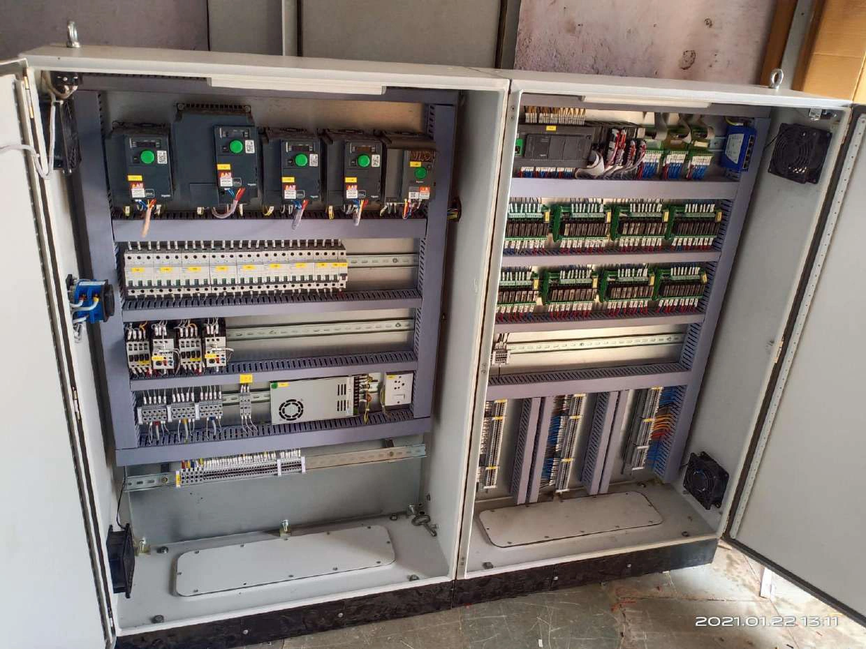 Internal wiring layout and component chassis view